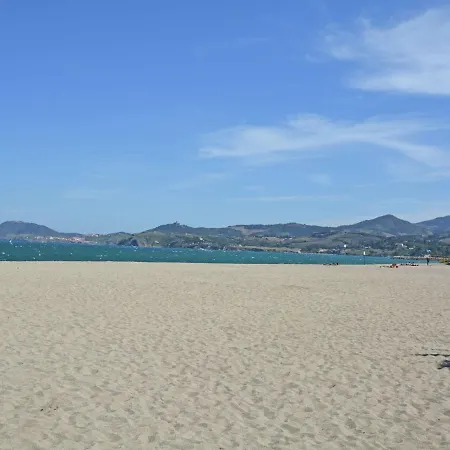 Апартаменты Serene Family Escape Villeseque-des-Corbieres