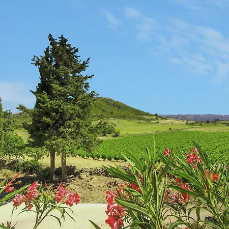 Serene Family Escape Апартаменты Villeseque-des-Corbieres