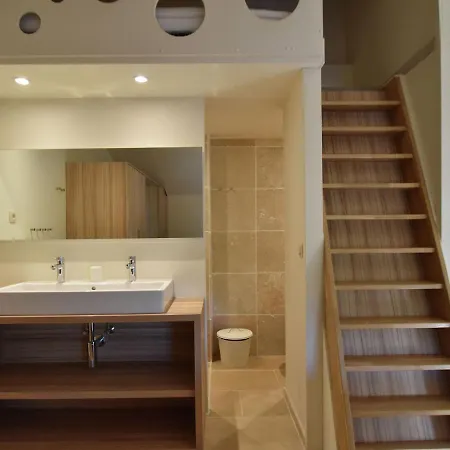 Apartment Charming Flat In Que With Jacuzzi Villeseque-des-Corbieres