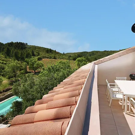Charming Flat In Que With Jacuzzi Apartment